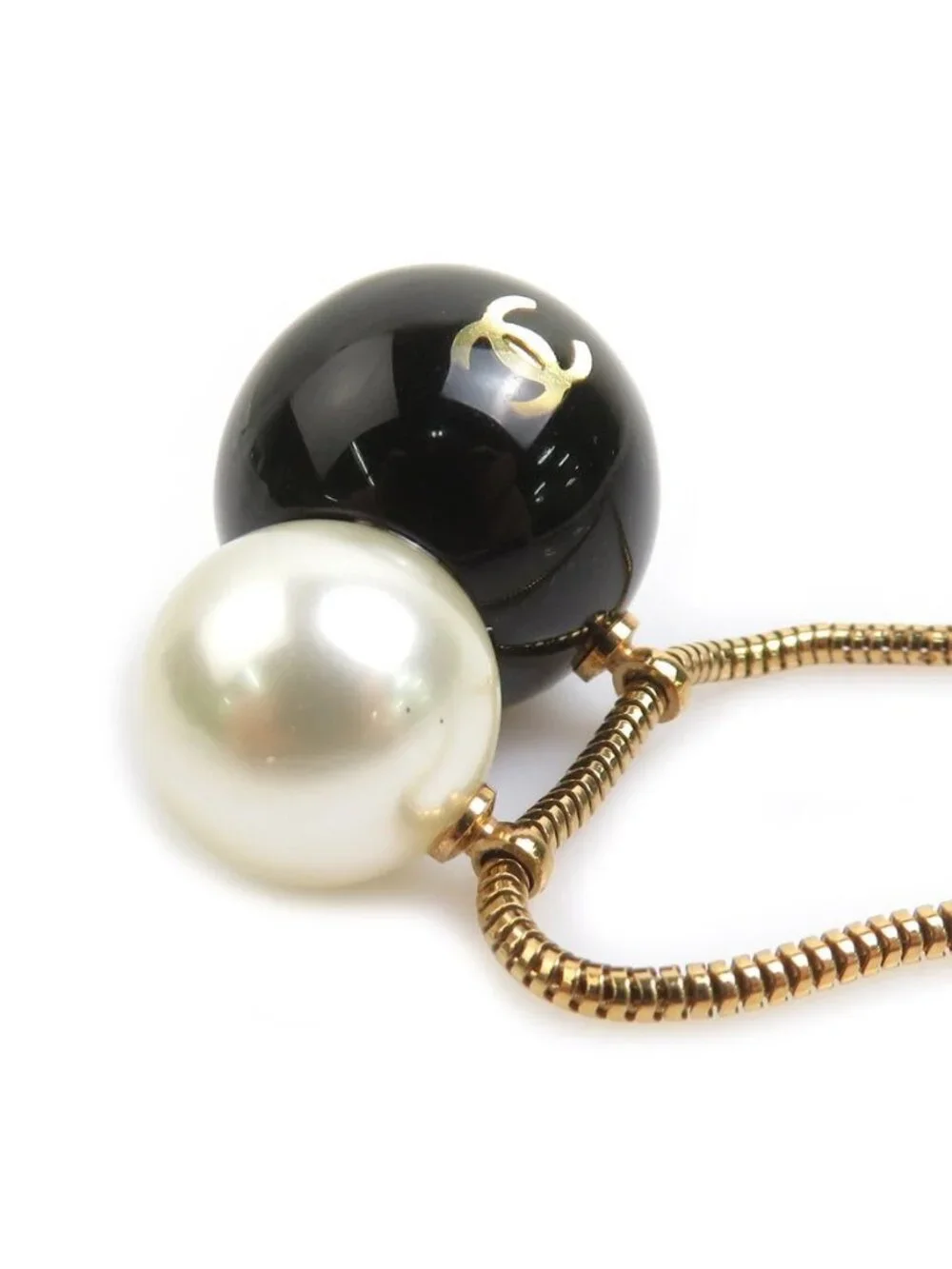 Chanel Necklace CC Logo